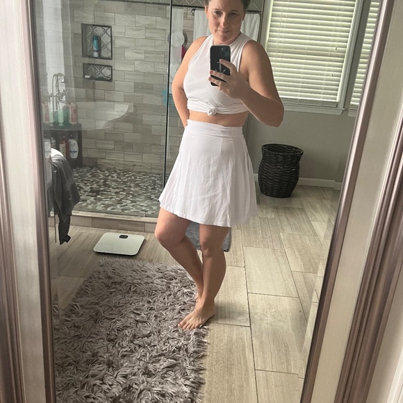 Short White Pleated Skirt S - Picture 4 of 6